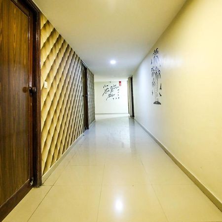 Hotel Seven Ahmedabad Eksteriør billede